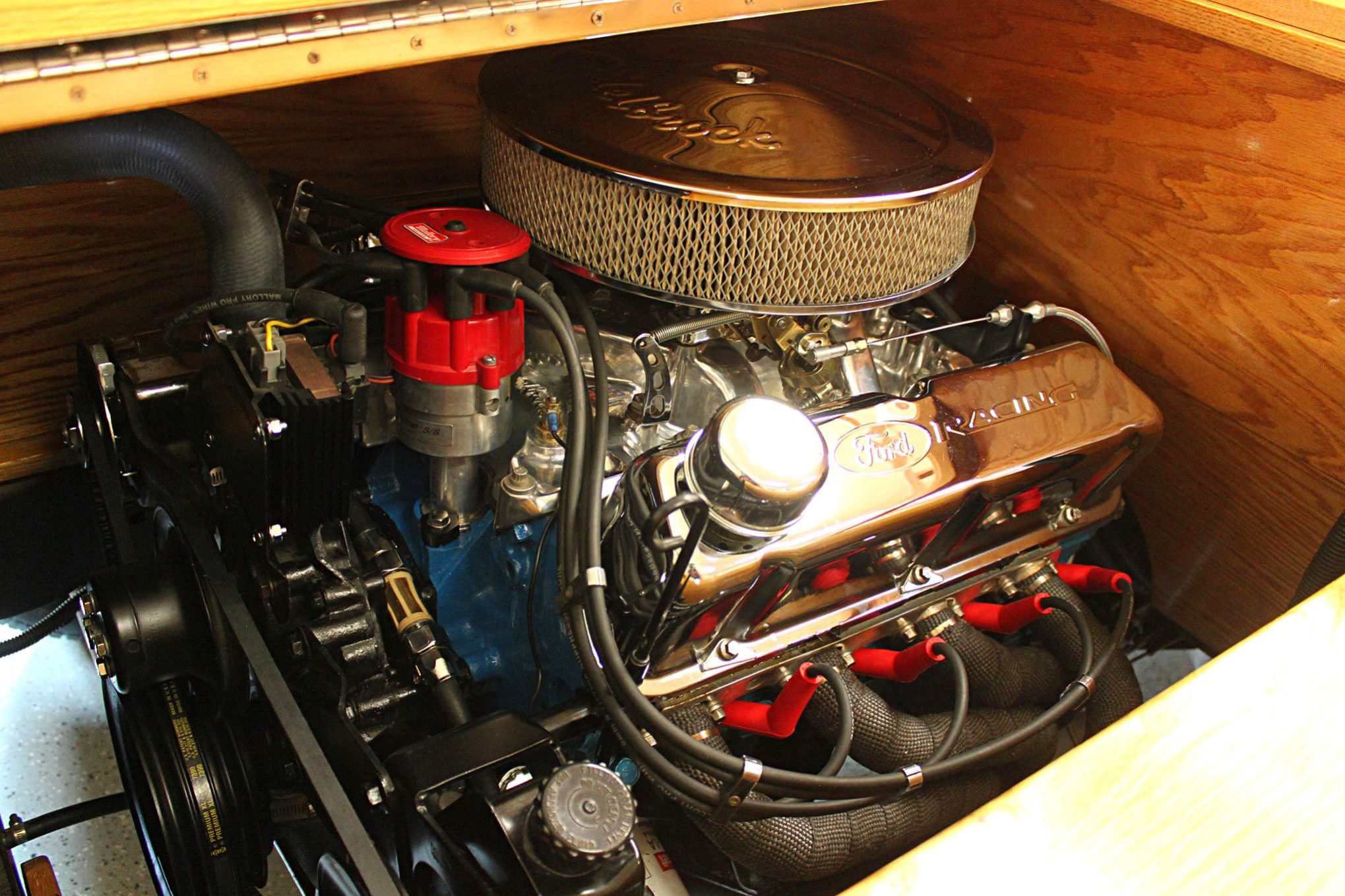 Dřevěný Ford PickUp - americký motor