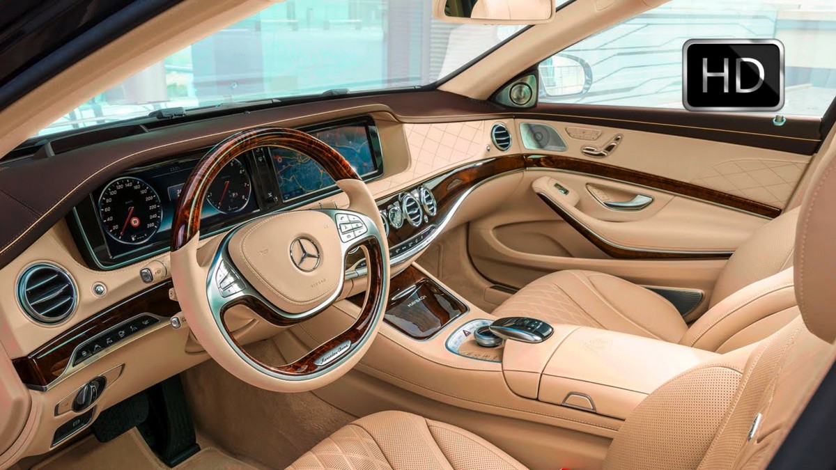 Luxusní auto Mercedes - výbava, interiér