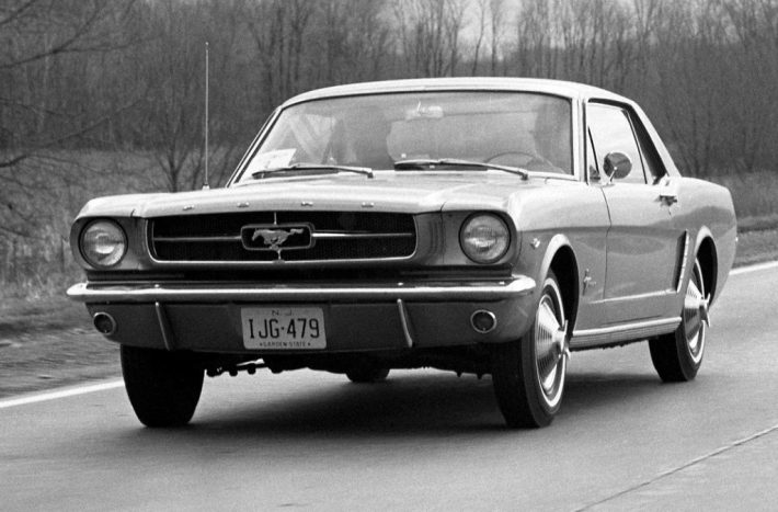 První Ford Mustang