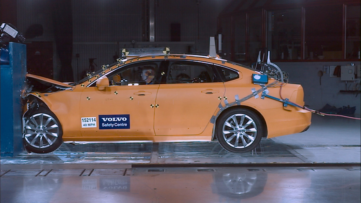 volvocrashtest AutoŽivě