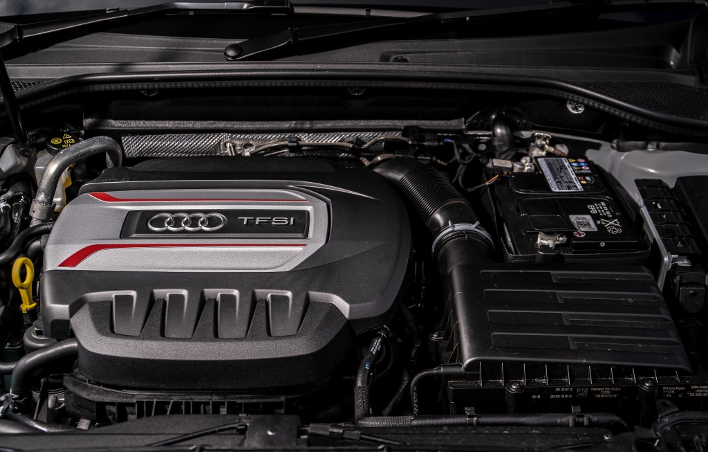 Motor Audi SQ2