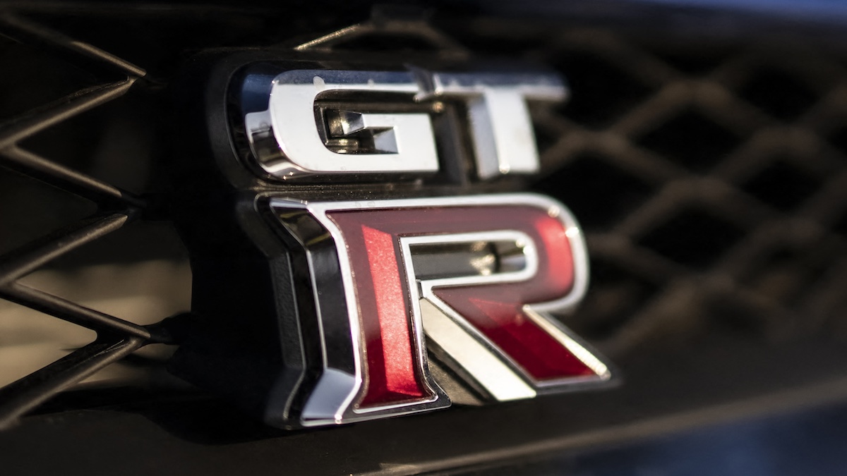 Nissan končí s výrobou, kdo bude další na řadě? Krize automobilek zasahuje všechny sféry