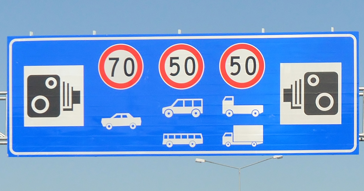 Maximálně 70 km/h na dálnici? „Nápad roku“ bere dech. Řidiči nevěří, že to úřady myslí vážně