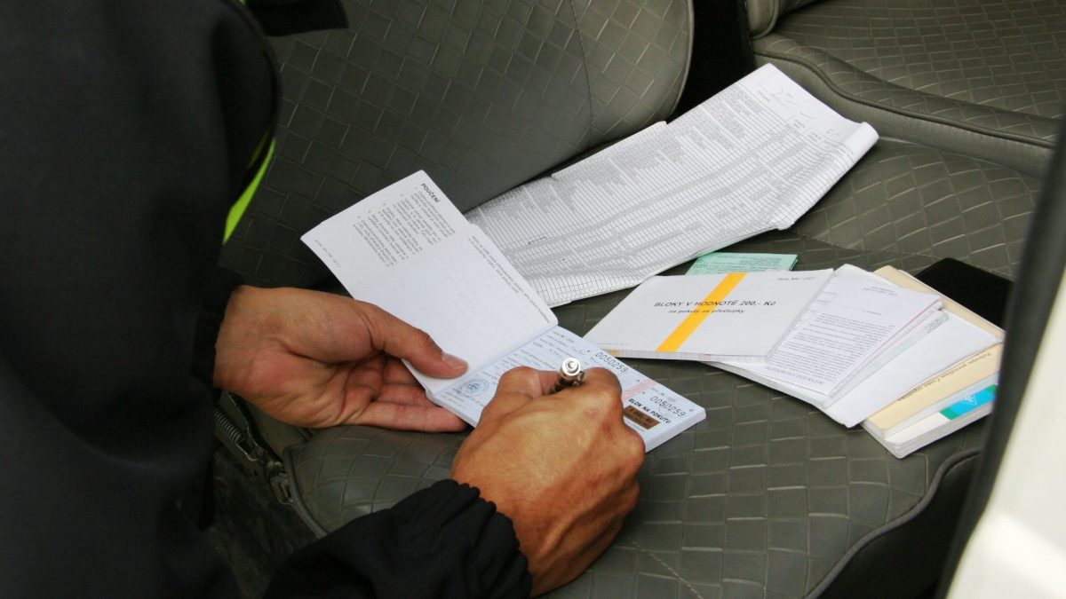 Kvíz: Nejčastější pokuty českých řidičů. Pokud v tomhle tápete, možná už jste jednu zaplatili