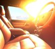 Auto - přehřívání interiéru - slunce a léto