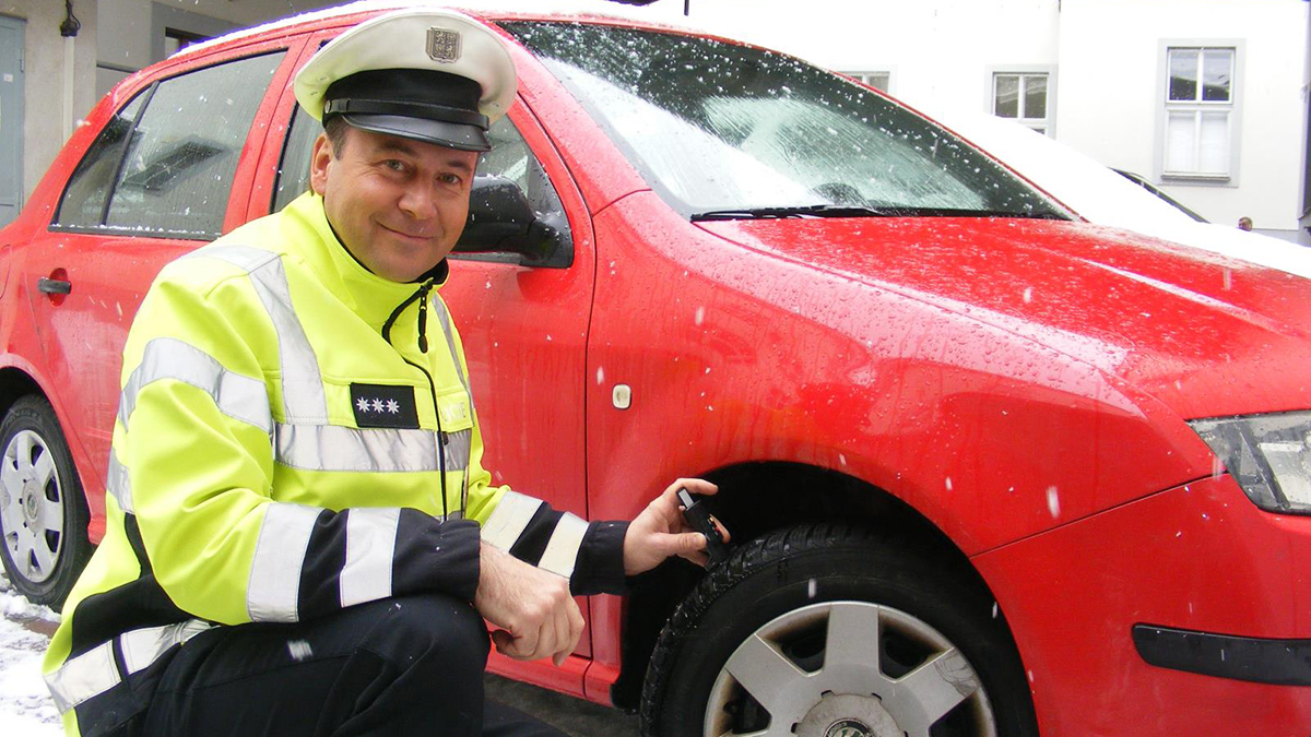 Kdy opravdu přezout na zimní gumy? Vždy platí pravidlo sedmi, před zimou je nutné ho znát