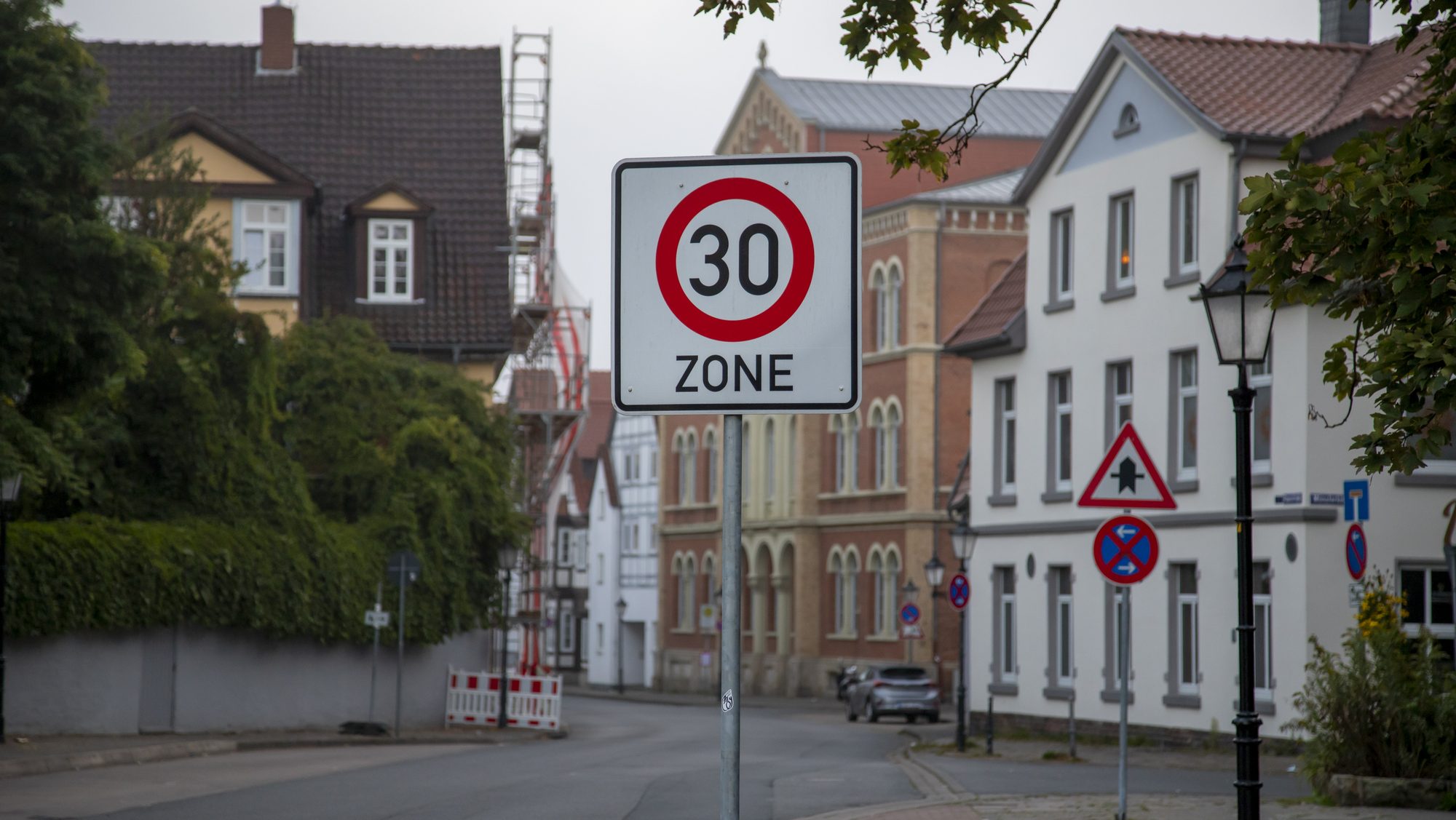 Sm rnice EU Navrhuje Max Rychlost 30 Km h Ve M stech idi i Hlasuj 