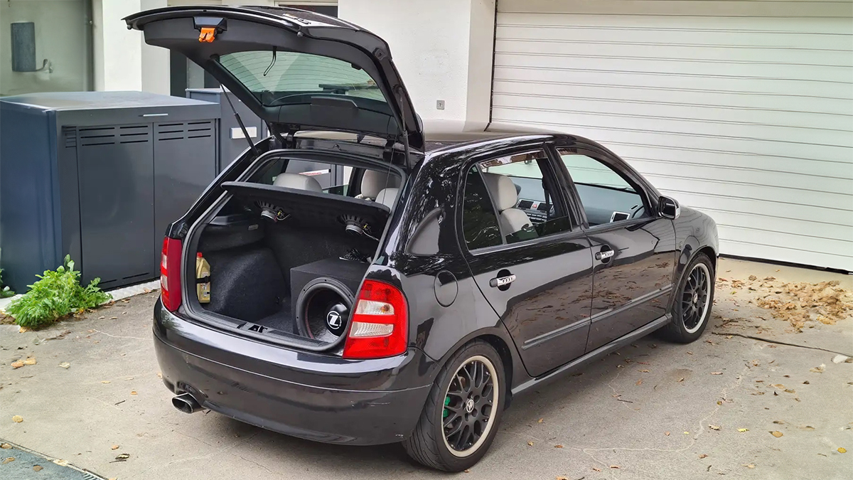 Škoda Fabia RS TDI vypadá famózně. Unikát v celosvětovém měřítku opět zamířil do prodeje