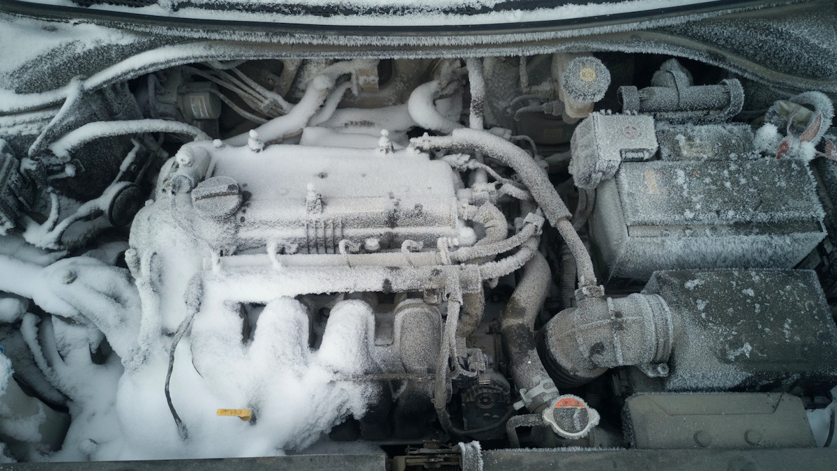 Největšího řidičského hříchu se na 82 % dopouštíte také. Důsledky se neprojeví hned, motor se ale poškodí spolehlivě