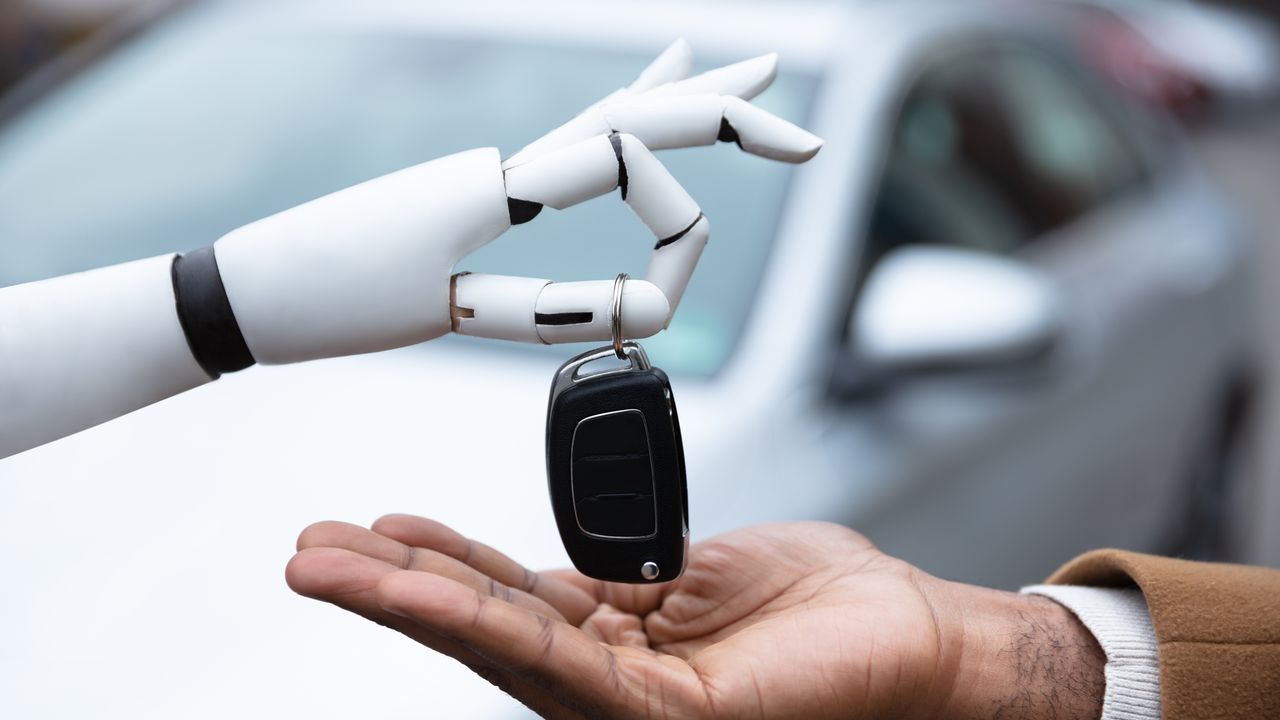 Revoluční změna na světelných křižovatkách, semafory dostanou čtvrté světlo. Kdo tím získají přednost a kdo má smůlu?