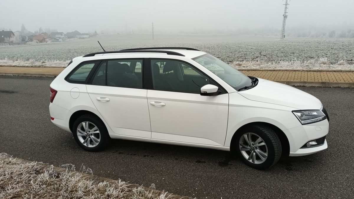 Nepotřebuje karoserii SUV ani velké jméno. Česká Škoda pod 200 tisíc je volba, kterou přehlížíte