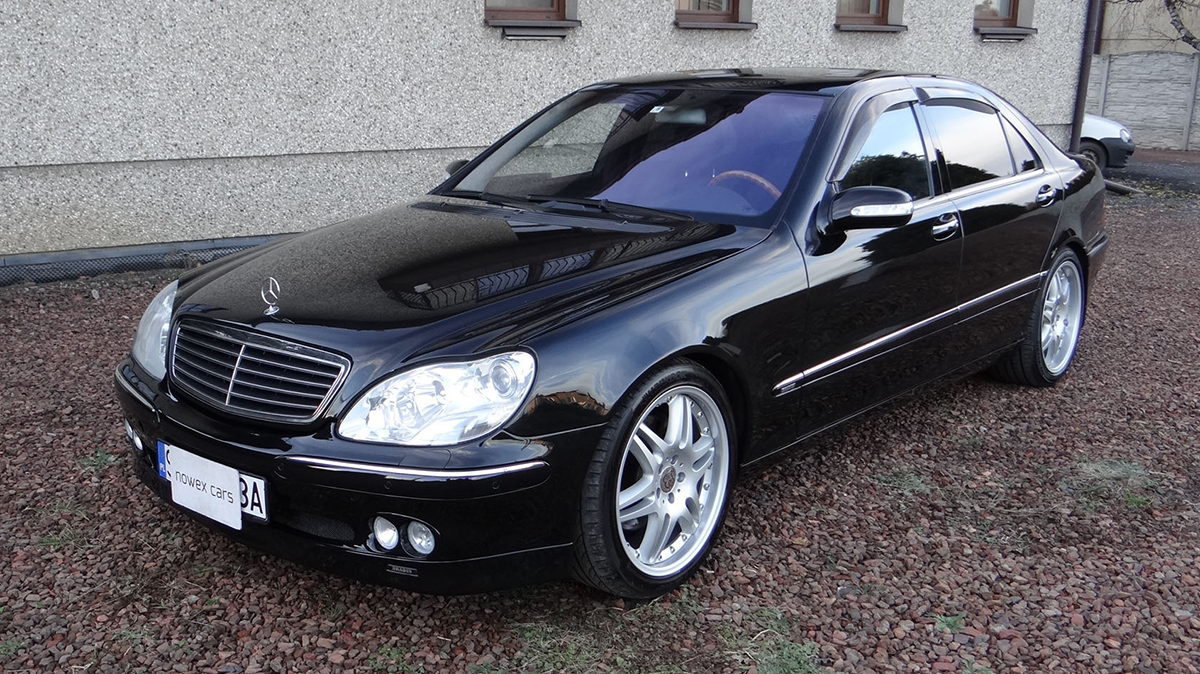 Tento Brabus „S-Klasse“ stojí méně než Fabia. Najeto má jen 67 000 km. Využijte rychle této skvělé nabídky