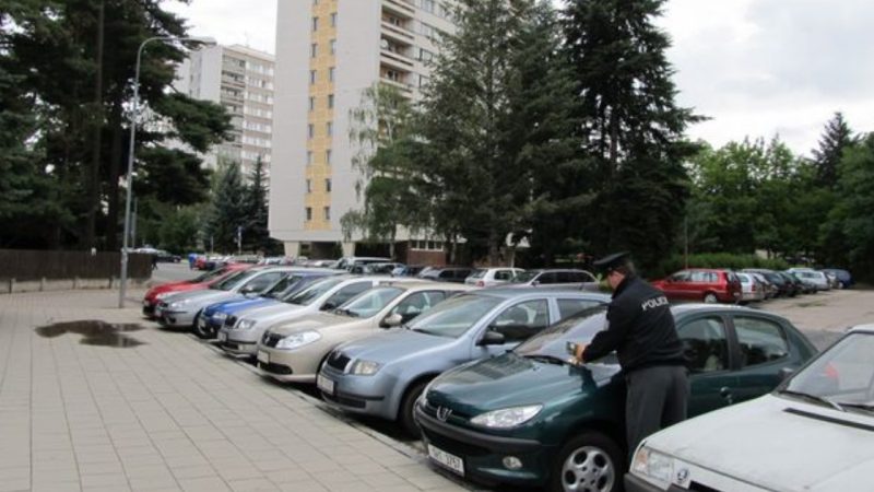 Nejprodávanější auta v ČR? Do popředí se dere značka, kterou by tam nikdo nečekal. Jak ustála Škoda čínský tlak?