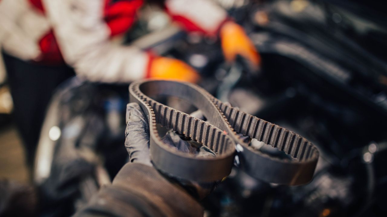 Kdy opravdu měnit rozvody? Mechanik bez servítek určil, kdy je ten správný čas. Až 78 % řidičů má mylné představy