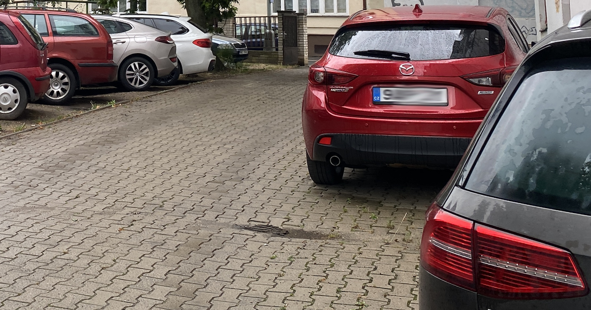 Je barva vašeho auta nebezpečná? Ukázalo se, že tyto odstíny výrazně zvyšují riziko nehody