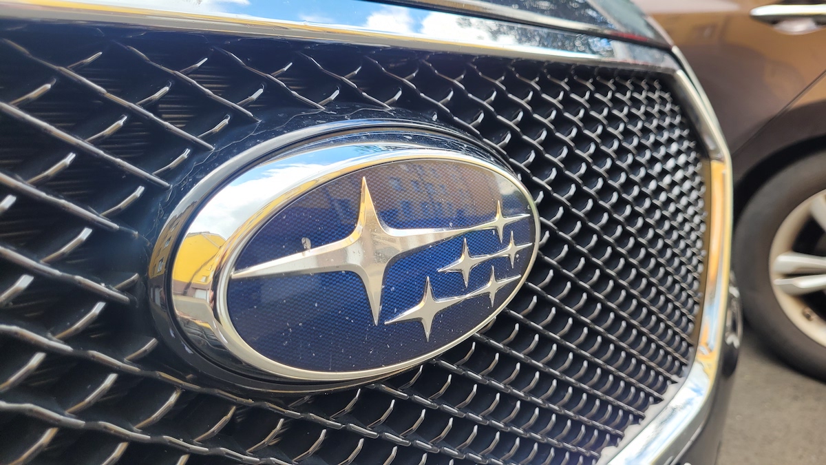 Víte, co je přesně ukryto v logu Subaru? Japonci prokázali neobyčejný smysl pro humor. A také matematiku