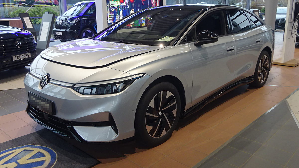 Deset nejoblíbenějších značek aut v ČR: první místo obsadil národní miláček, BMW, Mercedes ani Audi to není