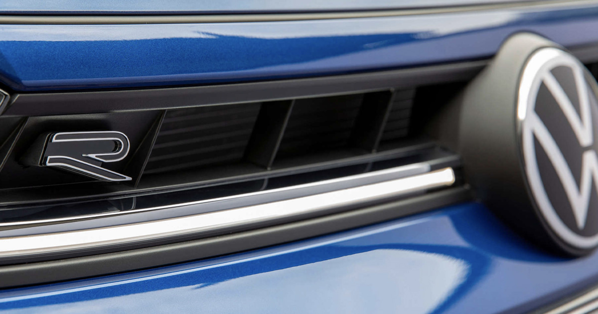 VW se zbavuje divize stavící motory o objemu 29 400 litrů. Peníze půjdou převážně na elektromobily