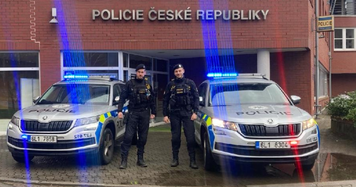 Policie R P estane D vat Pokuty idi m Projde V e Co Uznaj Za Vhodn policie-r-p-estane-d-vat-pokuty-idi-m-projde-v-e-co-uznaj-za-vhodn
