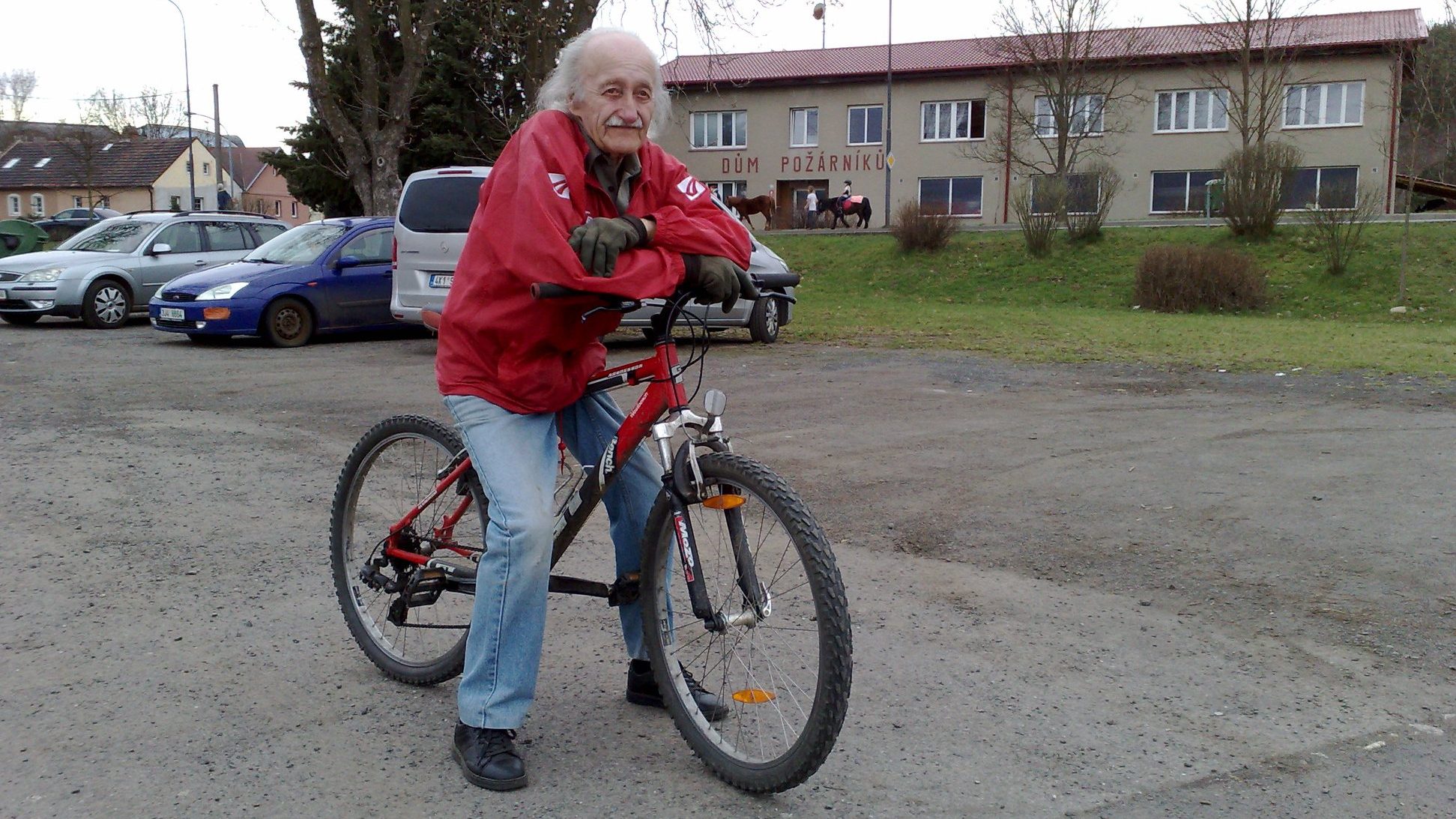 Velký seznam nejlepších aut pro seniory: Jezdíte jedním z nich? A na kontrolní prohlídce 75+ už jste byli?