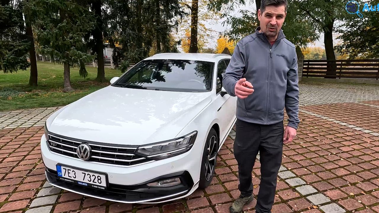 Ujel jsem 800 km s ojetým autem, na které český národ nedá dopustit. Já to ale za ty prachy (ne)chápu