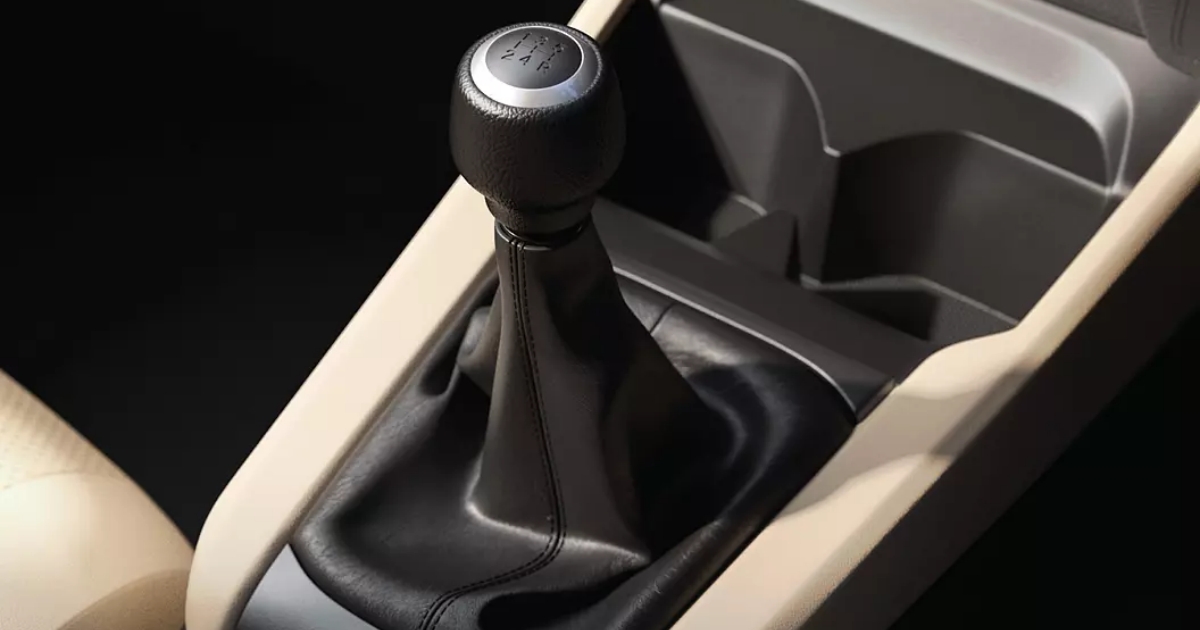 Nová Honda s manuálem je možná ošklivá, především je ale superlevná. „Tak málo?“ Češi už se staví do fronty a prosí o kvóty