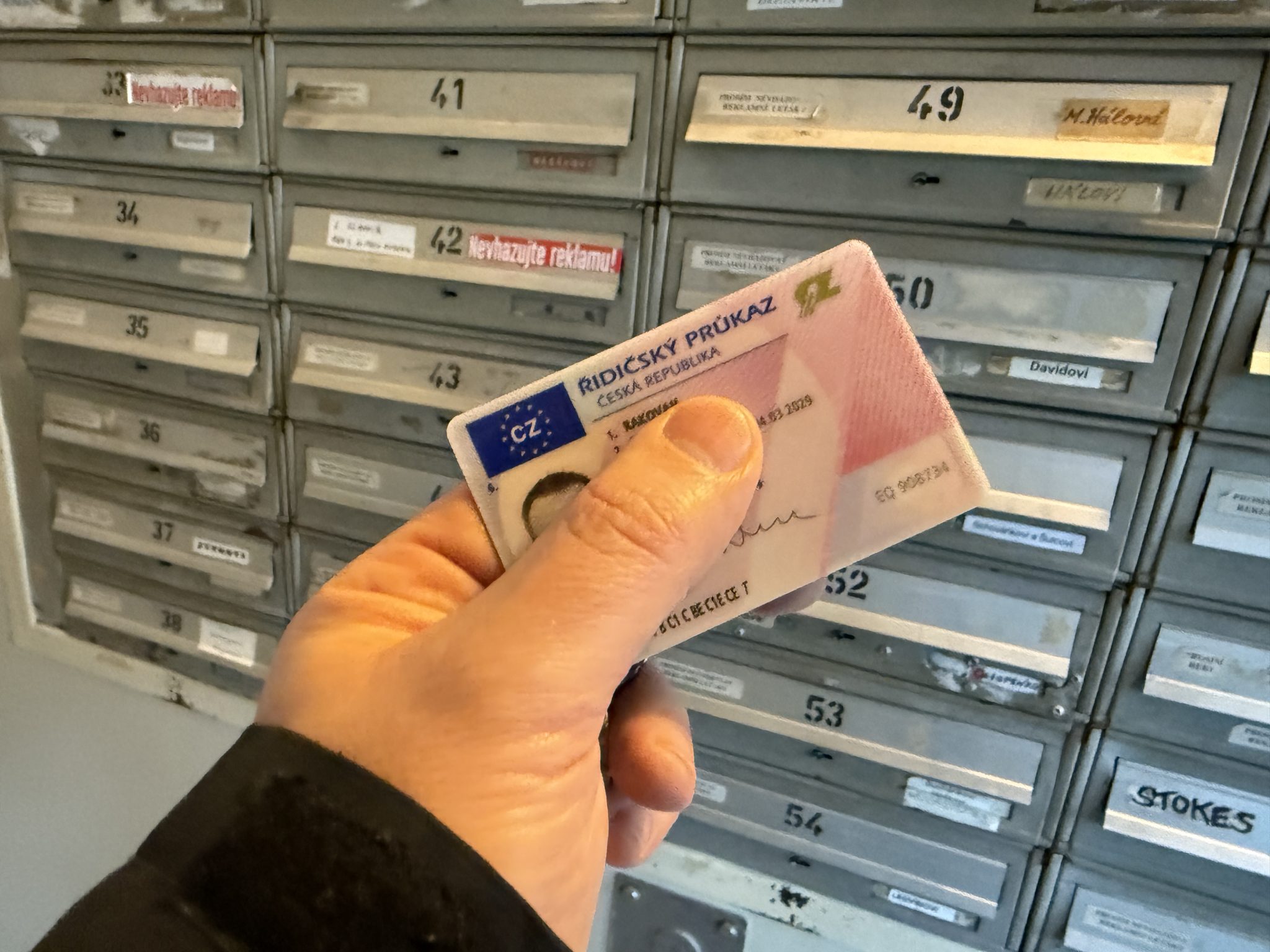 Nezaplacená pokuta do 90 dnů může znamenat ztrátu řidičáku. Rumunská novela míří ke schválení