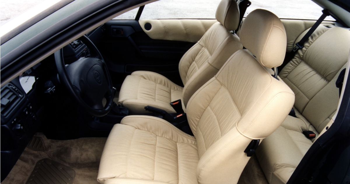 Opel jako nový symbol luxusu a prestiže: Tohle auto se vážně povedlo. Nestojí moc peněz a zamilovali si ho nejen Češi