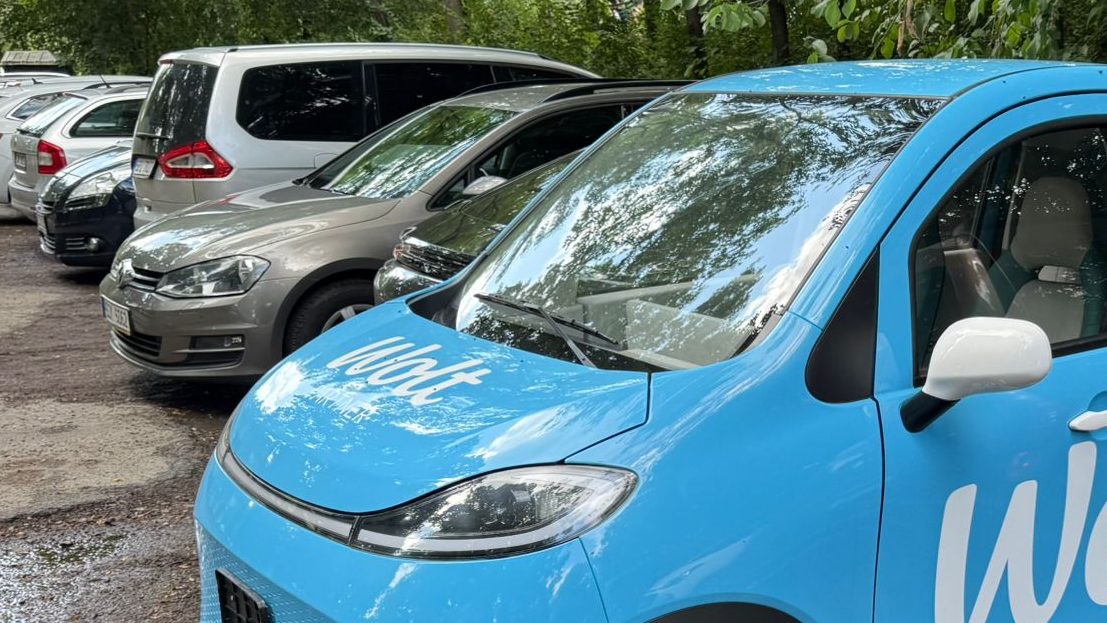 Auto s cenovkou 100 000 Kč oficiálně v Česku: Máme fotografie. Umí věc, kterou nezvládne 99,9 % konkurentů