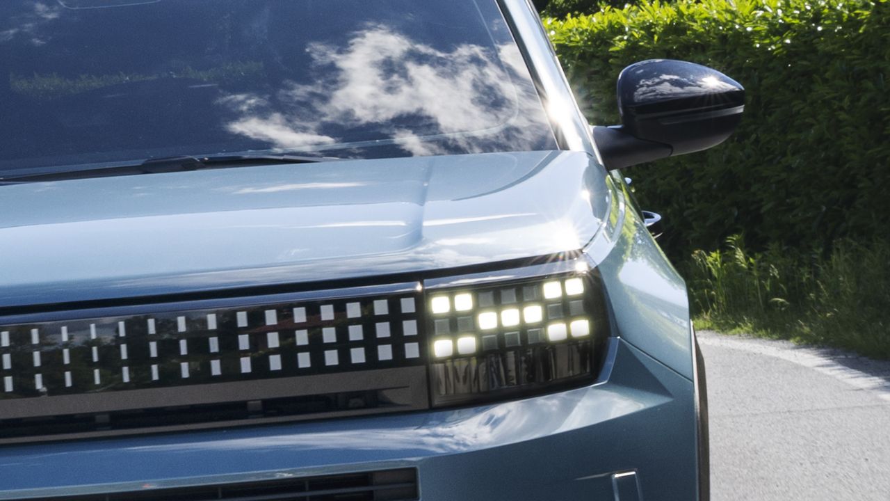 Největší překvapení roku? Nový levný hybrid by měli brát Češi útokem. Mikro-SUV změní pravidla hry