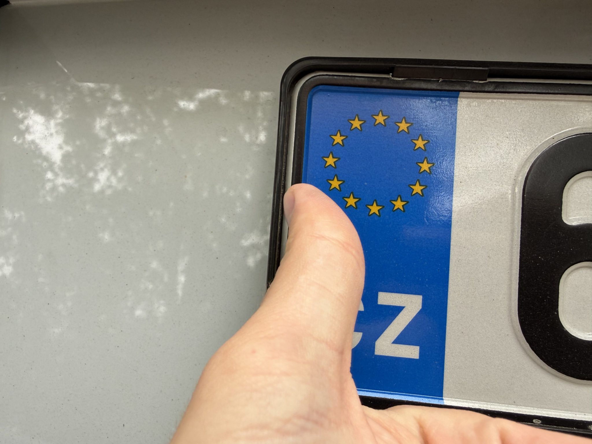 Ukrajinská auta v Česku čeká od roku 2028 povinná registrace i STK: Rakousko jde stejnou cestou