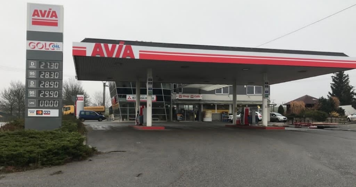 Nová síť benzínek v Česku: Švýcaři otevřeli konkurenci drahým pumpám. 1 litr stojí 29,90 Kč – porovnali jsme aktuální ceny