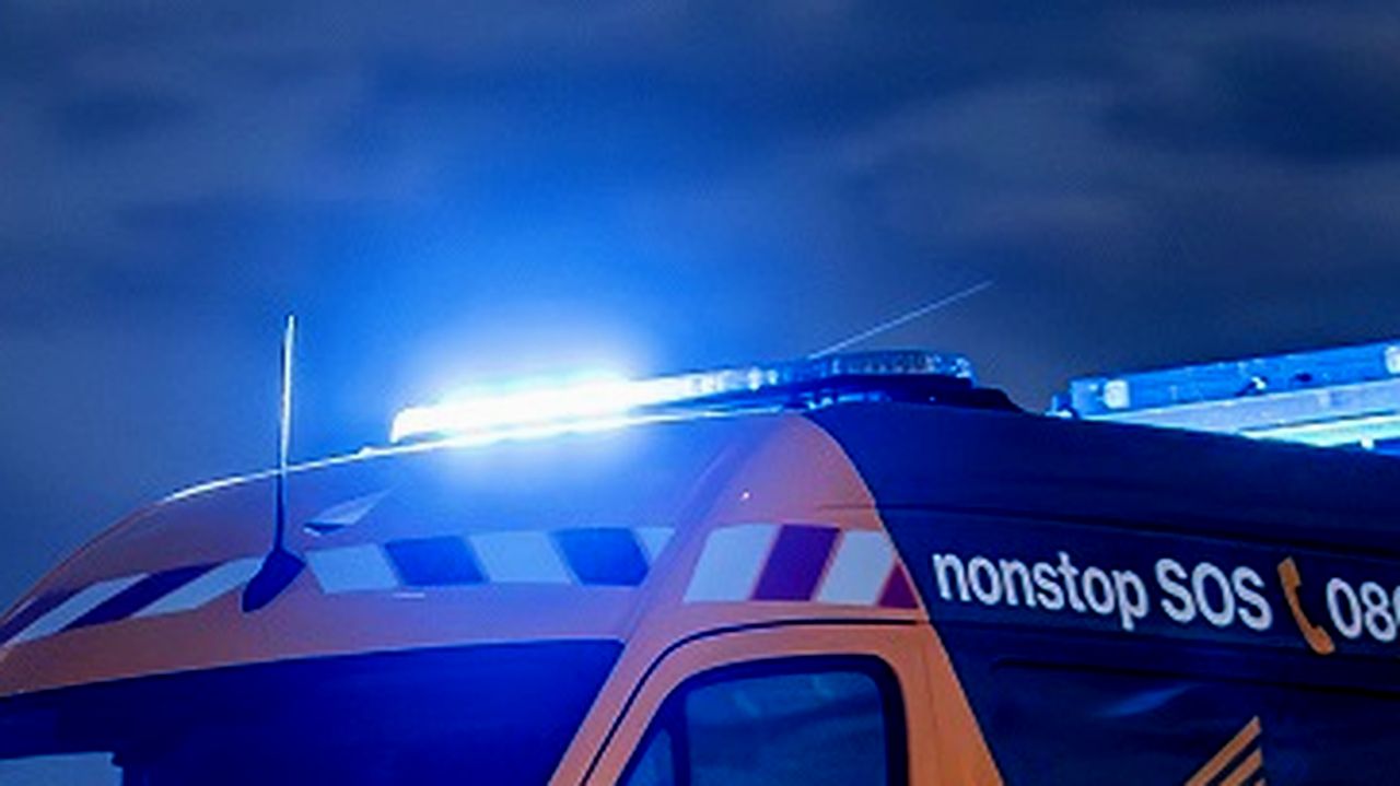 Nová oranžová auta s modrými majáky: Mají ultimátní přednost. Až je potkáte, udělejte jim cestu. Kdo jsou a co dělají?