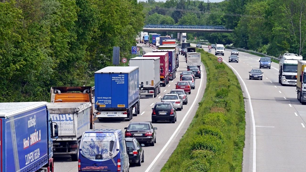 Podjíždění na dálnici je legální, nebo není? Zjistili jsme, jak to doopravdy je – z pohledu zákona i praxe