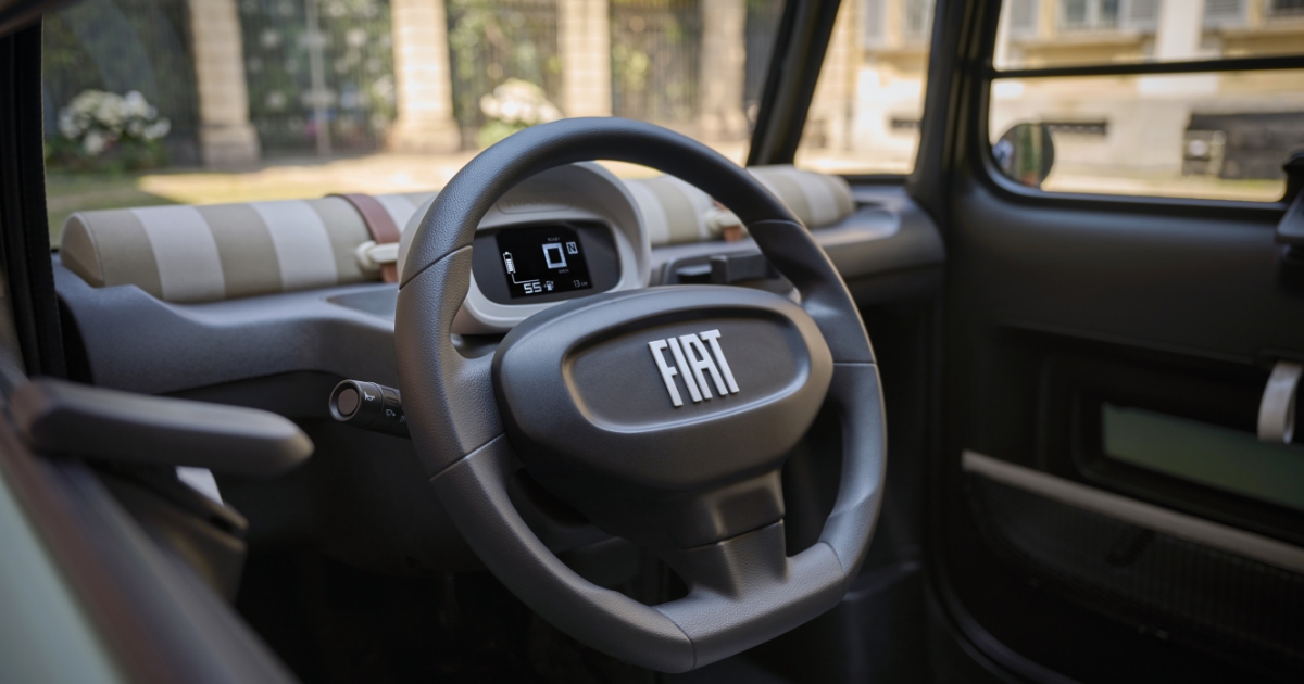 Fiat předběhl dobu o 10 let a představil miniaturní auto: cenovka 239 000 Kč zaskočila trh. Vytvořil nový trend?