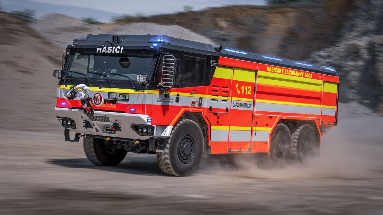 Takovou Tatru svět ještě neviděl: nový hasičský speciál bere dech. Češi jásají a konkurence nemá slov