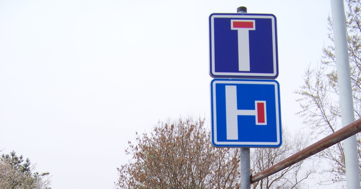 Hackeři poslali 50 autonomních taxíků do slepé uličky. Výsledek? Posuďte sami