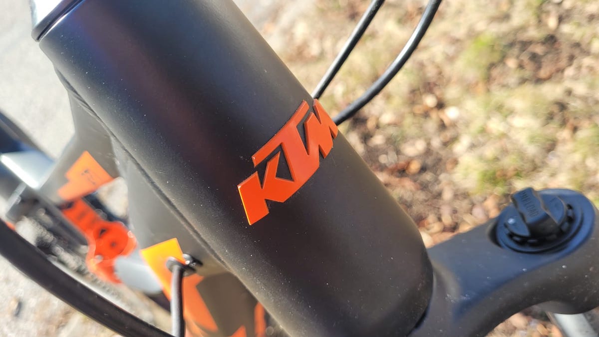 Skutečný význam KTM. Kronreif Trunkenpolz Mattighofen. Tři slova, která změnila svět motorek