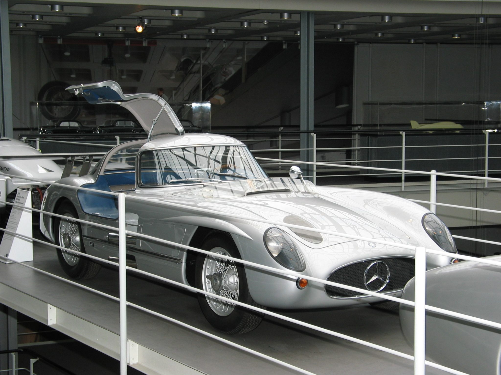 Kvíz: Nejdráže prodané sportovní vozy historie. Bez výjimečné paměti na rekordy nemáte šanci překonat průměr