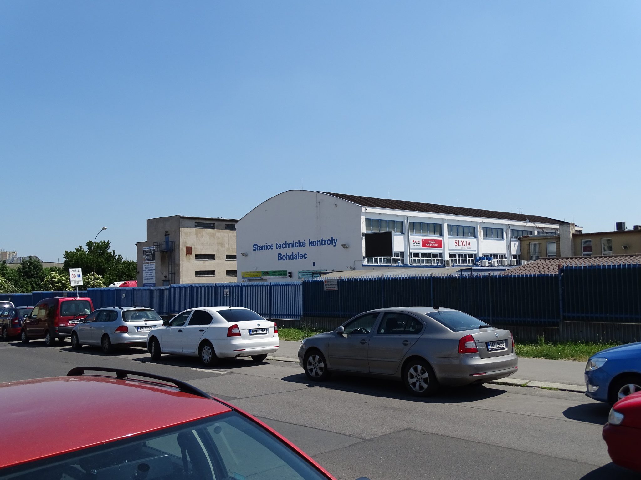 Kvíz: Auta, která v Česku neprojdou technickou. Tady se ukáže, kdo zná realitu STK a kdo jen věří, že to nějak projde