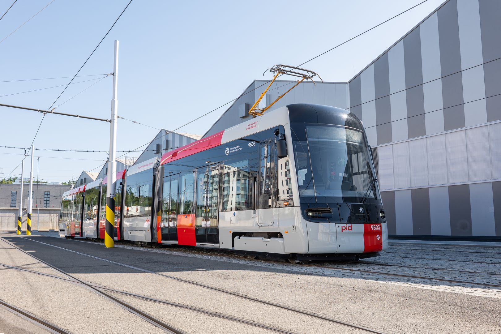 Škoda o své jméno a logo přijde už v roce 2029. Jak se bude nově jmenovat?