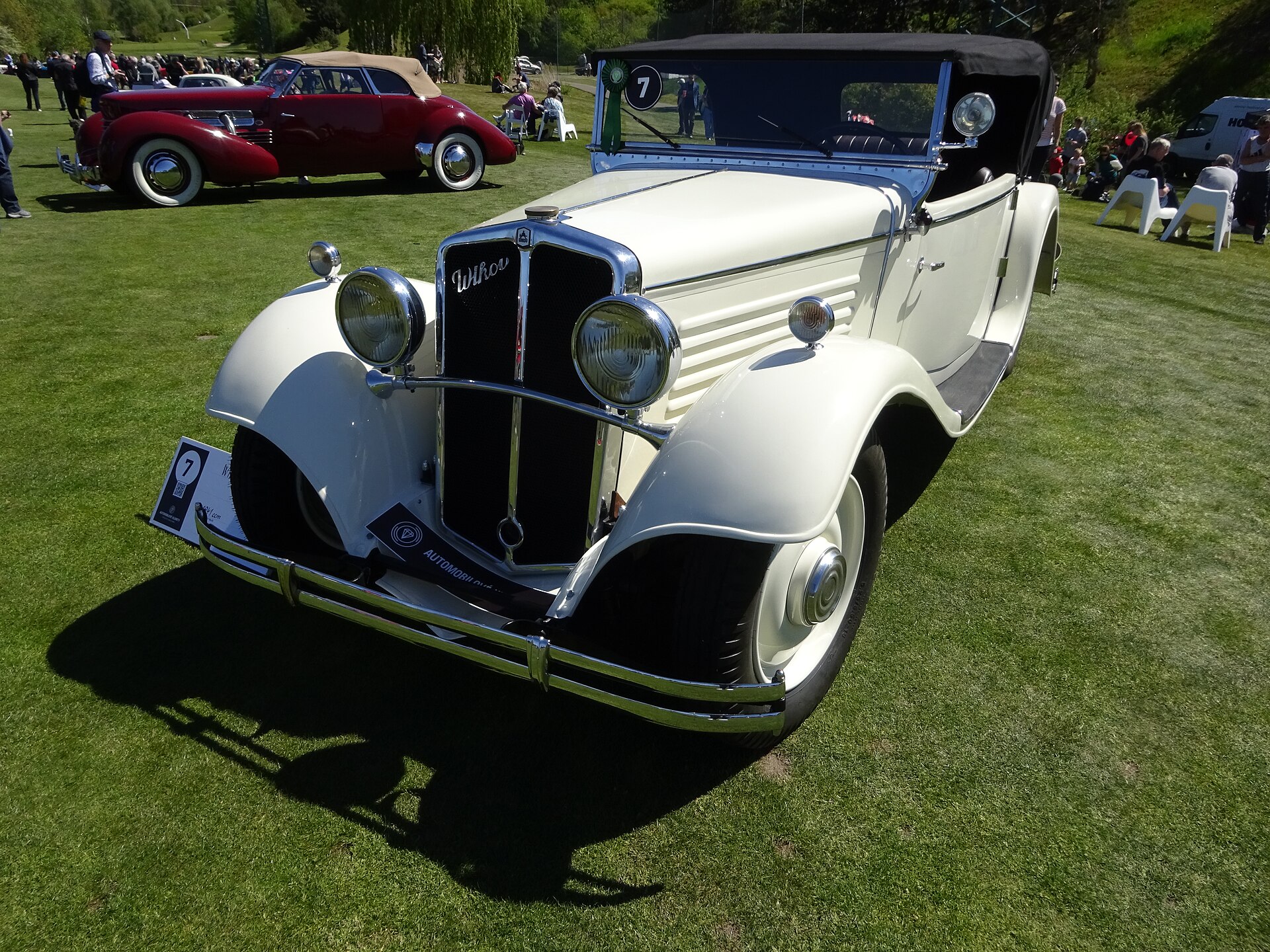 Kvíz: Nejdražší auta vydražená v Česku. Více než polovinu otázek správně zodpoví jen lidé, kteří sledují české rekordy opravdu detailně