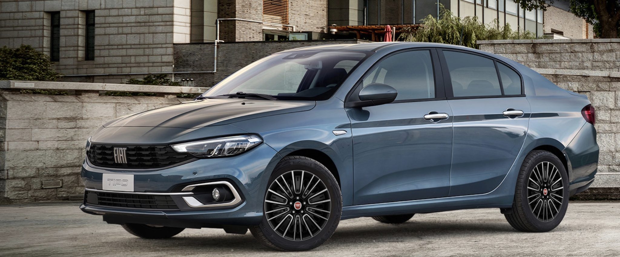 Poslední šance na poctivé auto s nesmrtelným motorem? Cena nového Fiatu klesla na hranici 400 tisíc
