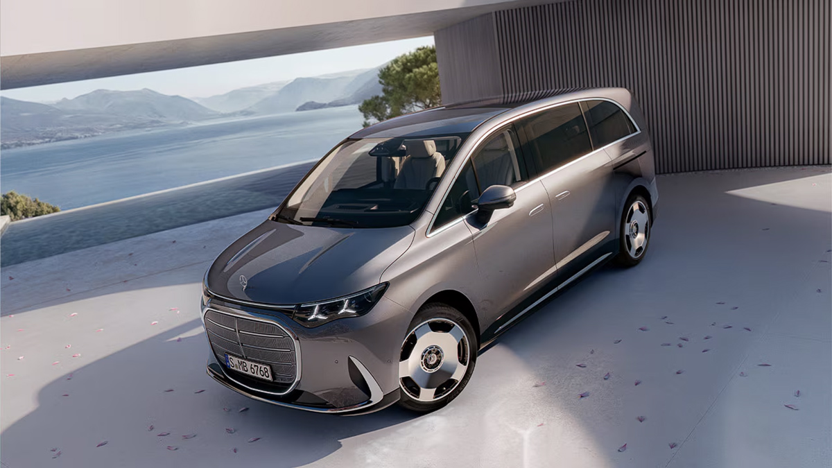 Mercedes přepisuje pravidla: Luxusní dodávka překonává vlajkovou třídu S. Rolls-Royce nemá odpověď