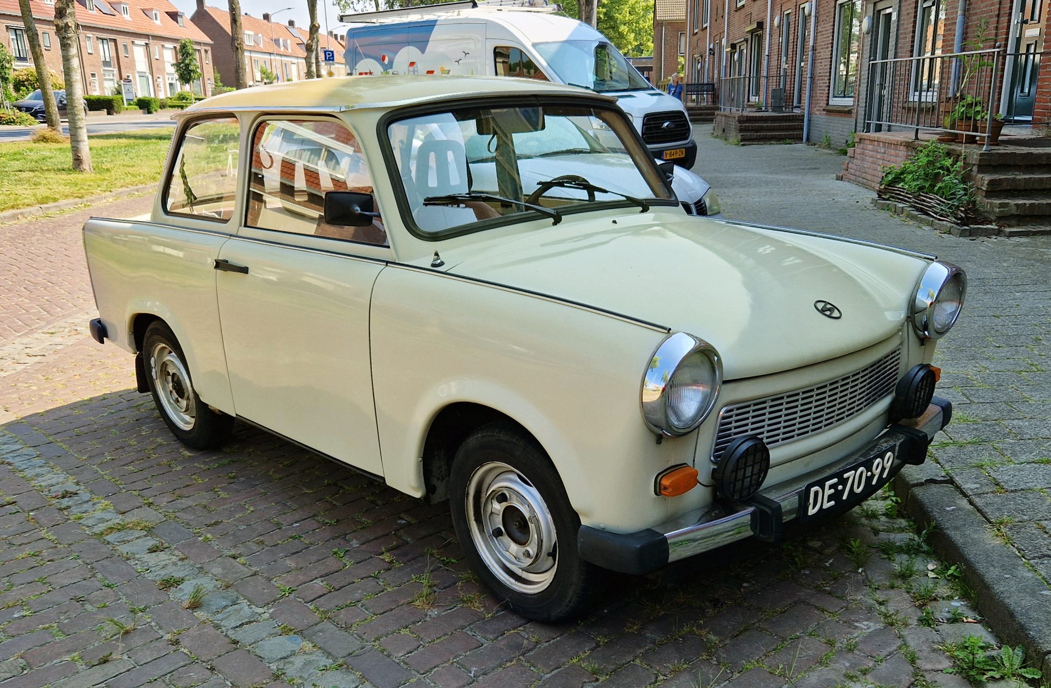 Za socialismu se jezdilo v autech, která dnes vyhledávají jen skuteční automobiloví nadšenci. Zjistěte, jestli patříte mezi ně