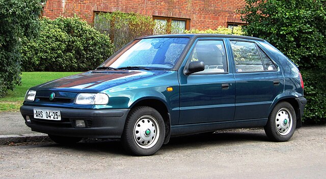 Vybavíte si auta, která byla běžná a pak se po nich slehla zem? Je čas oddělit obyčejné fanoušky od znalců