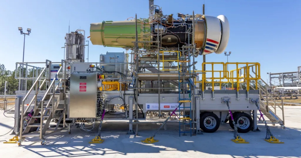 Rolls-Royce pro easyJet úspěšně dokončil první test leteckého motoru poháněného 100% vodíkem