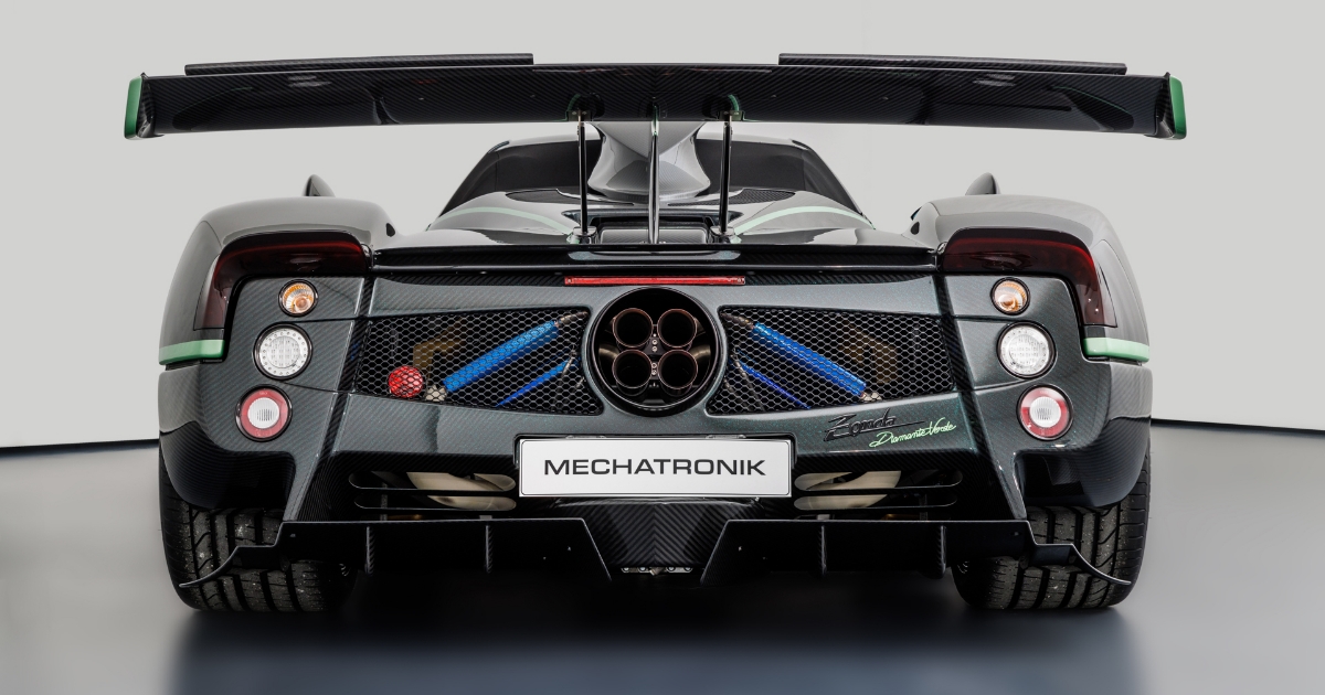 Pilot Formule 1 utratil čtvrt miliardy Kč za jediné auto. Do garáže Alonsovi míří jedinečná Pagani Zonda o výkonu 760 koní