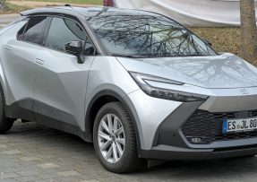 Toyota C-HR Hybrid
