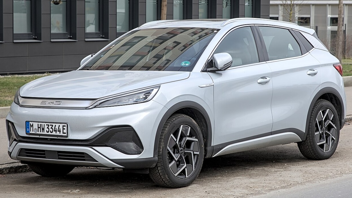Elektrické SUV, které může rozhýbat ceny i v Česku: BYD Yuan Plus slibuje dojezd 630 km a nabití za 9 minut